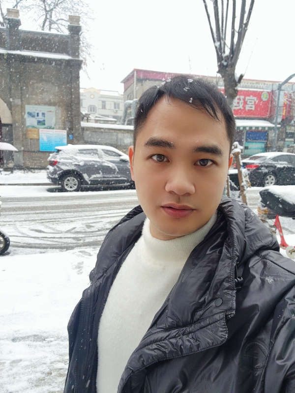 寻找合适伴侣的第一张照片--淮安相亲服务中心