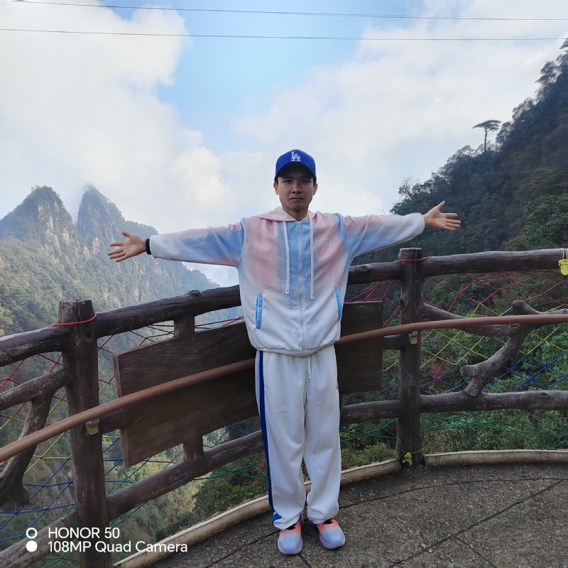 明明的第一张照片--淮安相亲服务中心