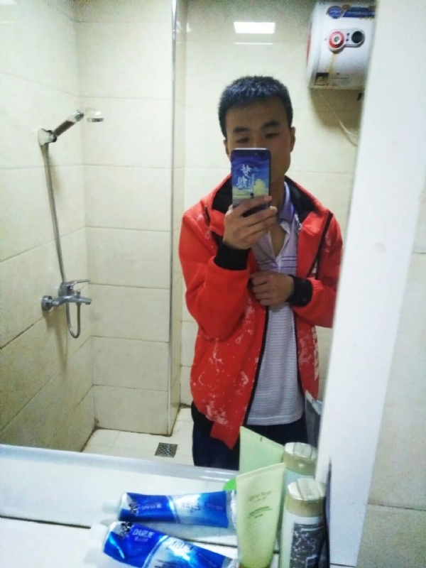 海之子的第一张照片--淮安相亲服务中心