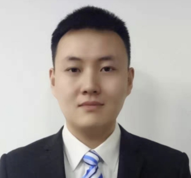 英俊潇洒的第一张照片--淮安相亲服务中心