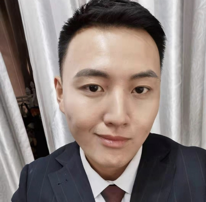 英俊潇洒的第二张照片--淮安相亲服务中心