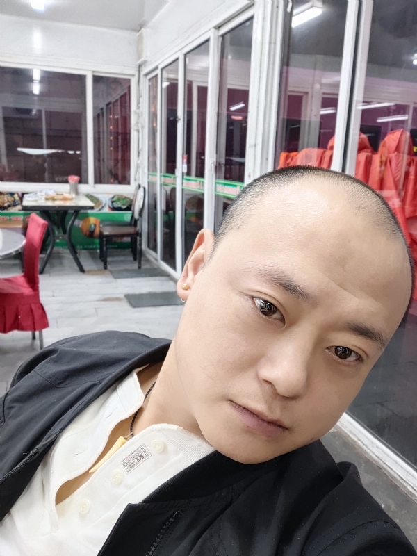 大连相亲的第一张照片--淮安相亲服务中心