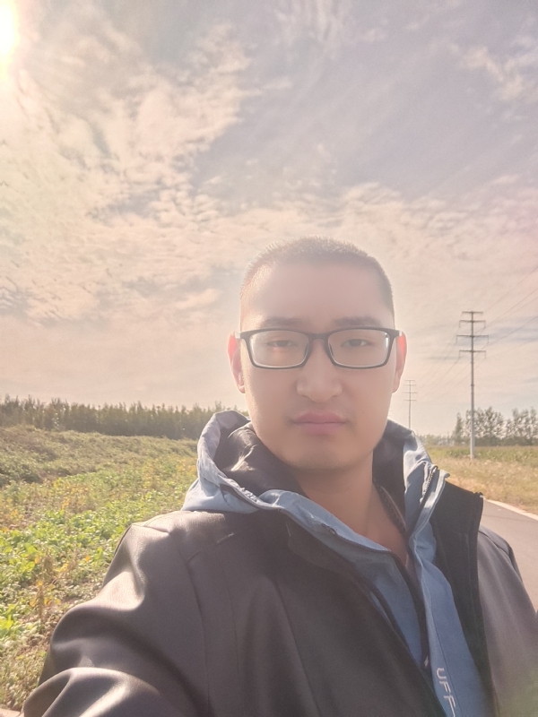 温暖胸膛的第一张照片--淮安相亲服务中心