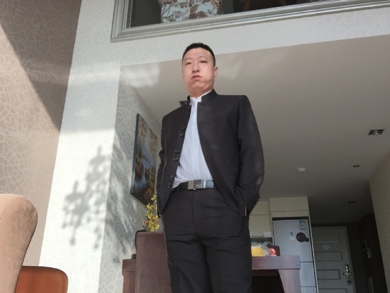 雅小炁的第一张照片--淮安相亲服务中心