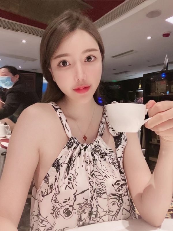 Candy的第二张照片--淮安相亲服务中心