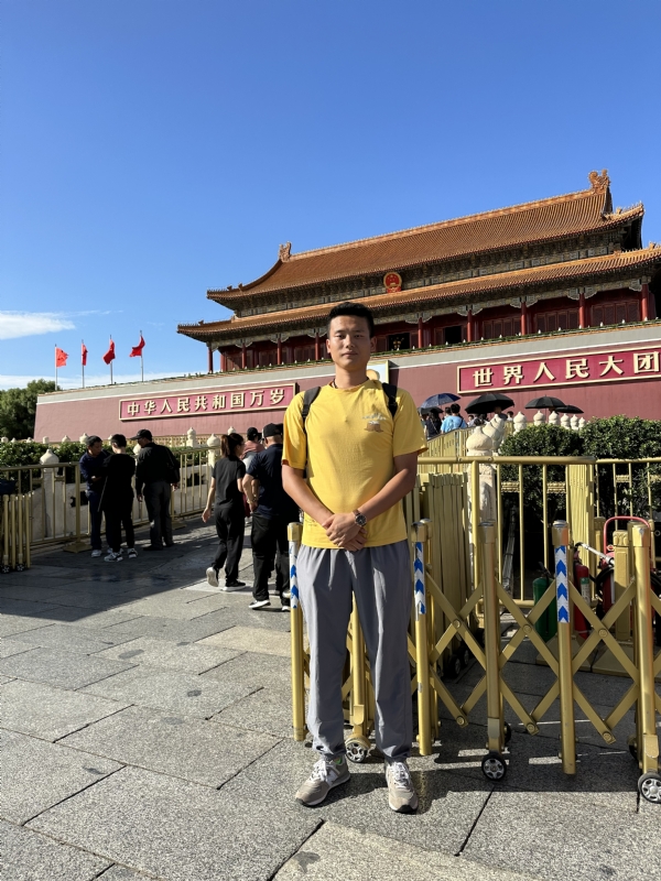 莫过于的第一张照片--淮安相亲服务中心