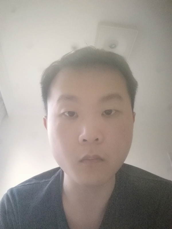 下个瞬间的你的第一张照片--淮安相亲服务中心