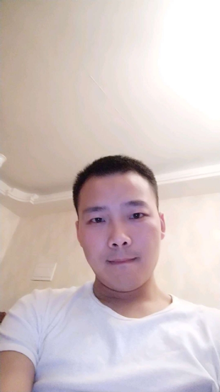 李先生的第一张照片--淮安相亲服务中心