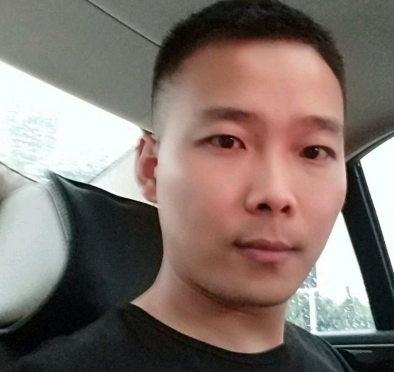 李先生的第二张照片--淮安相亲服务中心