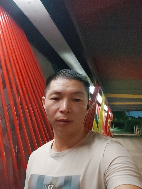 夜猫的第一张照片--淮安相亲服务中心