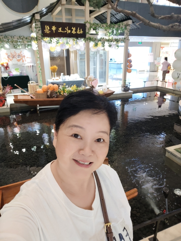 丁姐爱生活的第三张照片--淮安相亲服务中心