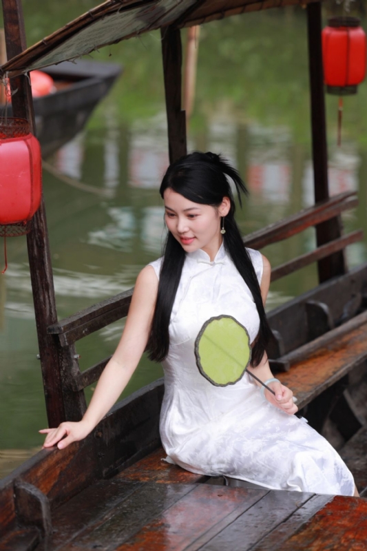 小慧的第二张照片--淮安相亲服务中心