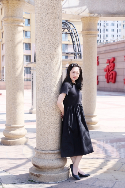 王红的第一张照片--淮安相亲服务中心