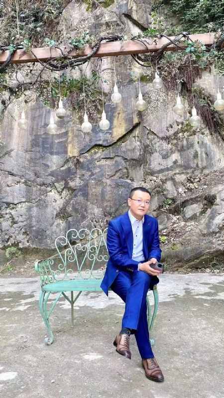 dikson的第一张照片--淮安相亲服务中心