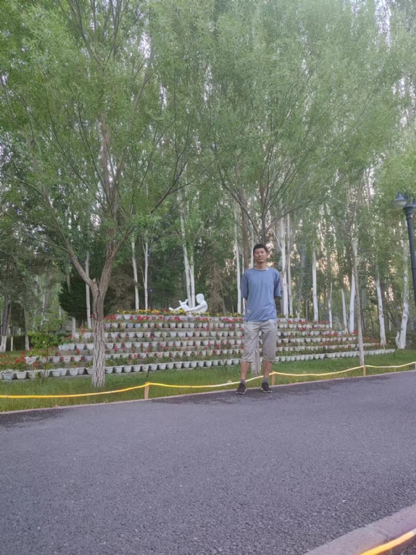 温默的第一张照片--淮安相亲服务中心