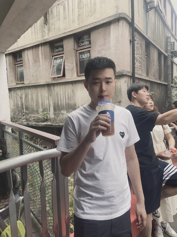 尚龙的第二张照片--淮安相亲服务中心