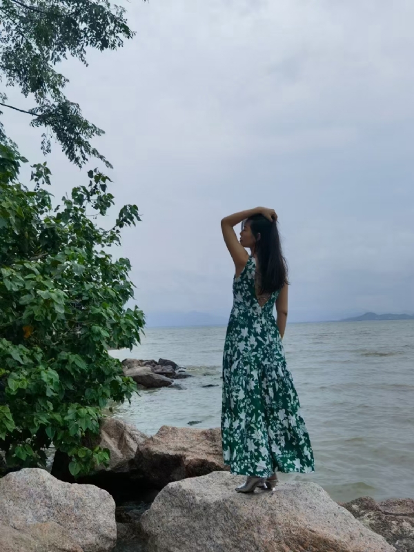 甜以待人的第四张照片--淮安相亲服务中心