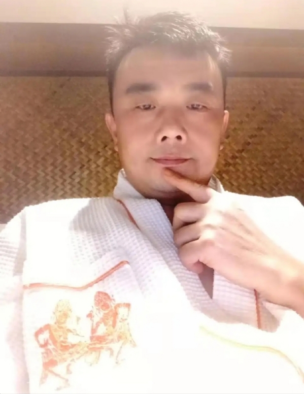 青锋的第一张照片--淮安相亲服务中心