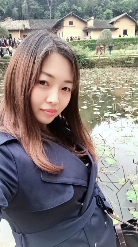 百合的第一张照片--淮安相亲服务中心