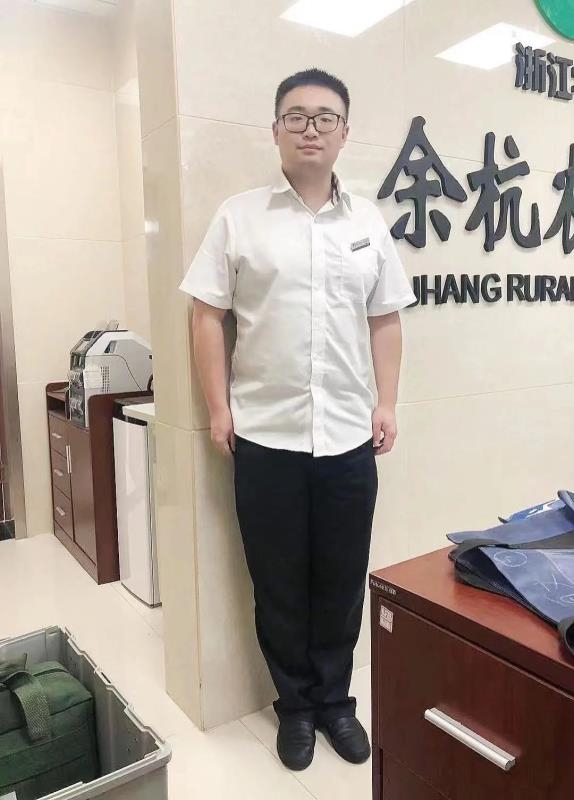 君临天下的第一张照片--淮安相亲服务中心