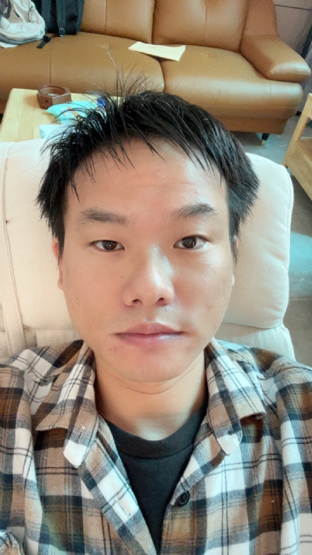 向日葵的第二张照片--淮安相亲服务中心