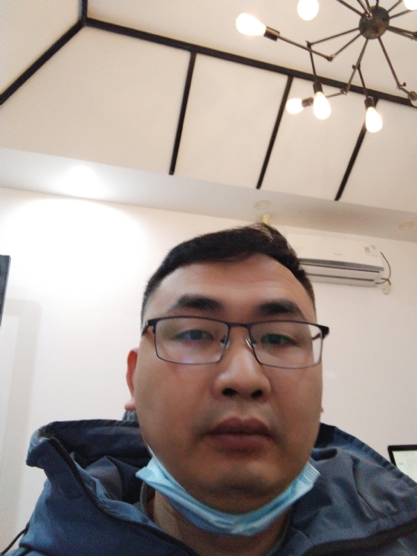 右手年华的第二张照片--淮安相亲服务中心