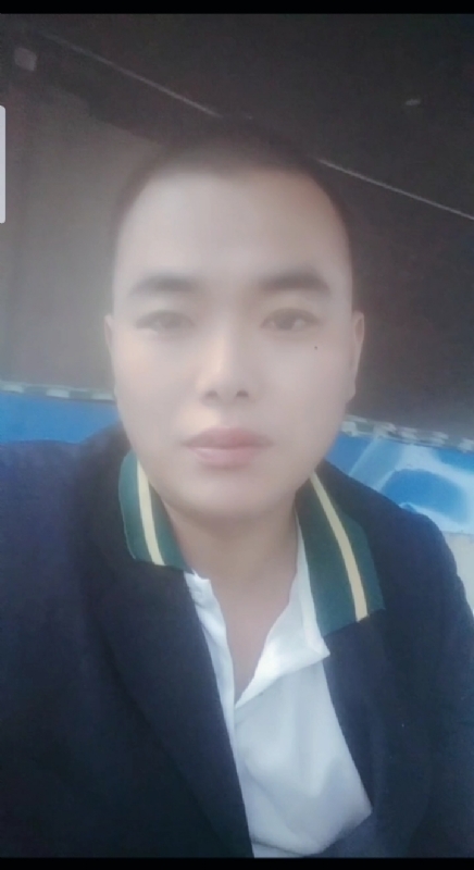 阳光男孩的第一张照片--淮安相亲服务中心