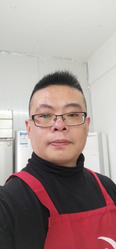 努力奋斗的第一张照片--淮安相亲服务中心