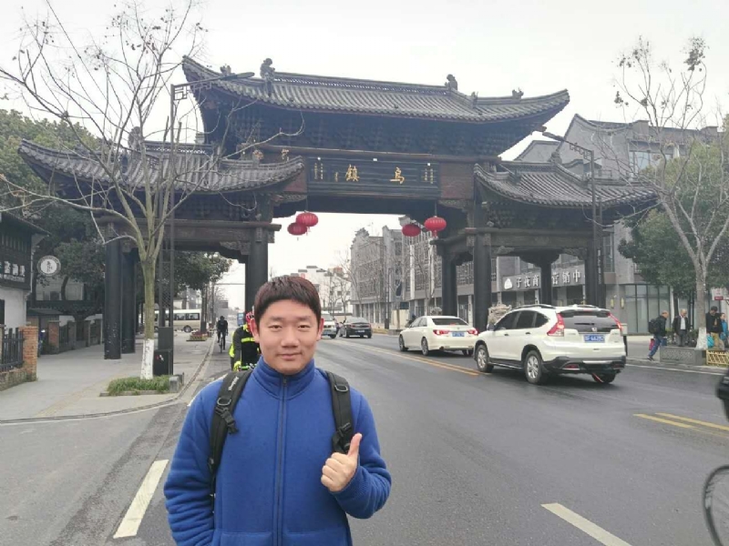 秋风秋雨的第一张照片--淮安相亲服务中心