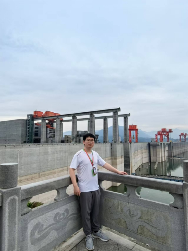 xhfsx的第一张照片--淮安相亲服务中心