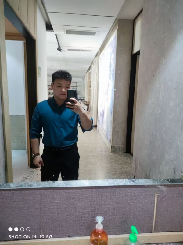 JCY的第二张照片--淮安相亲服务中心