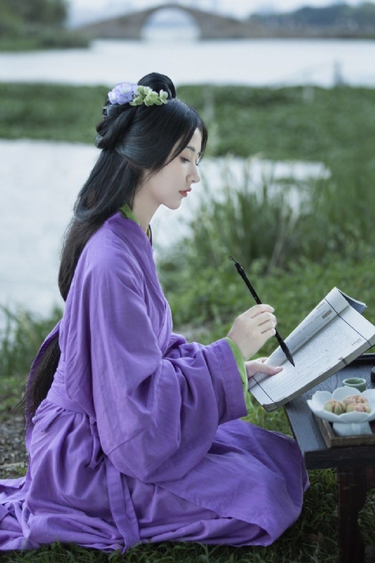 黄环儿的第一张照片--淮安相亲服务中心