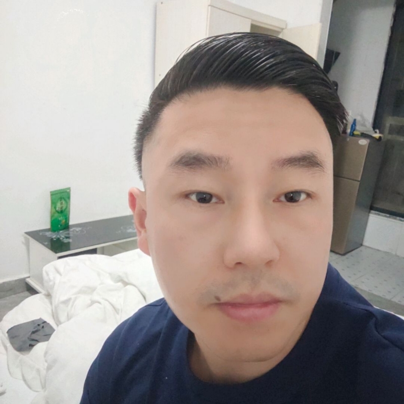 Poluk秦的第一张照片--淮安相亲服务中心