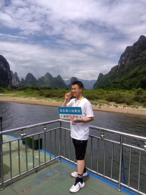 决胜时刻的第三张照片--淮安相亲服务中心