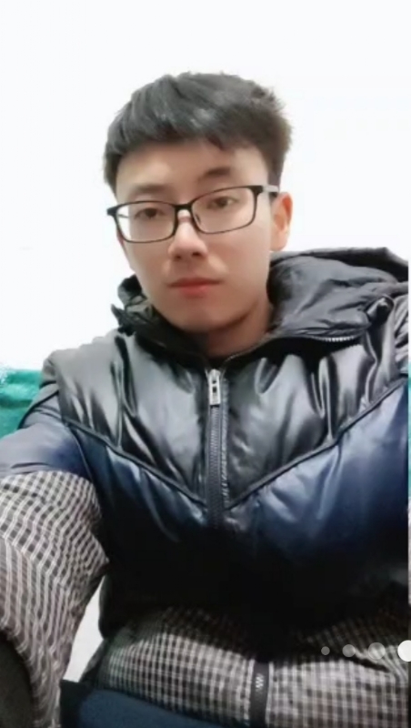 吐泡泡的小鱼的第一张照片--淮安相亲服务中心