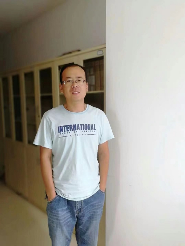 黄土麦田的第三张照片--淮安相亲服务中心