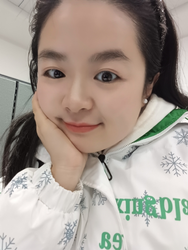 玥玥的第一张照片--淮安相亲服务中心