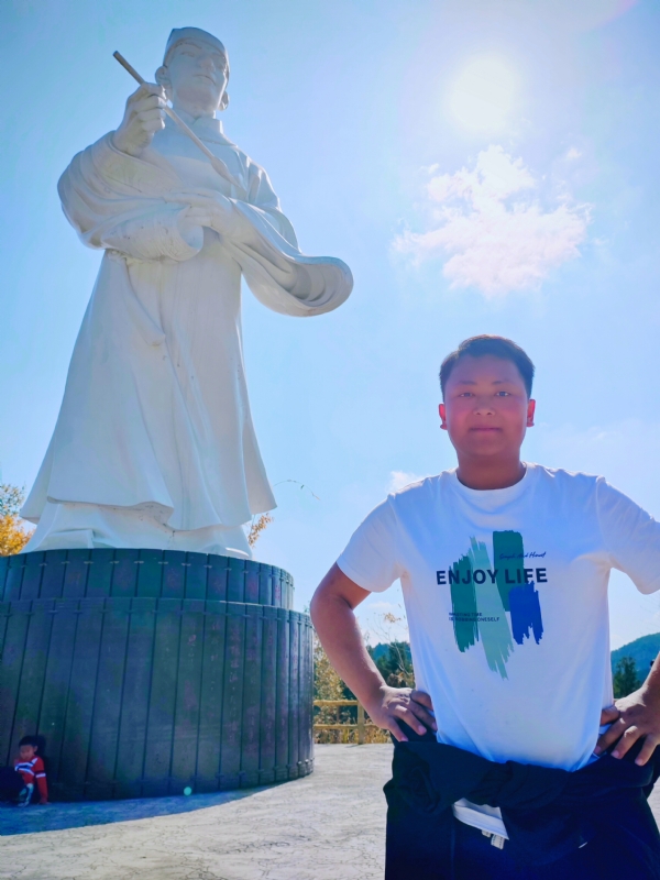 伏王虎的第一张照片--淮安相亲服务中心