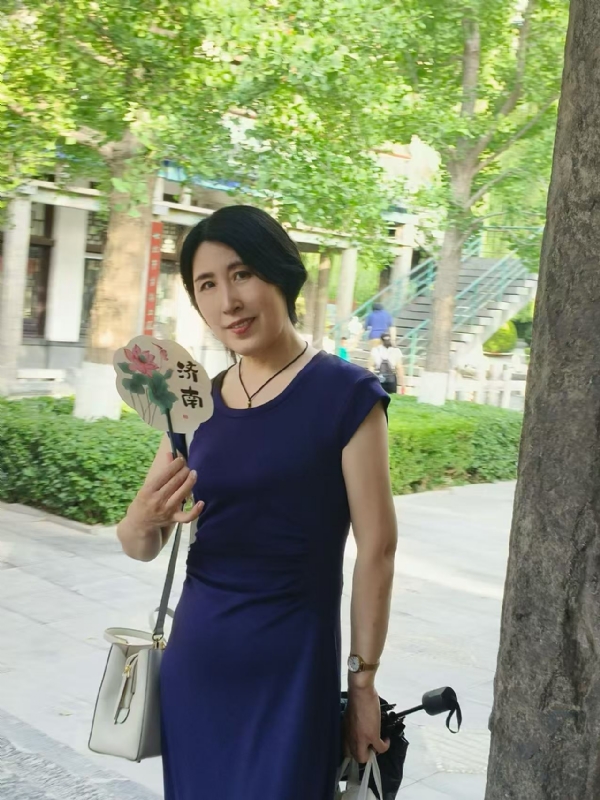 幸运满格的第一张照片--淮安相亲服务中心