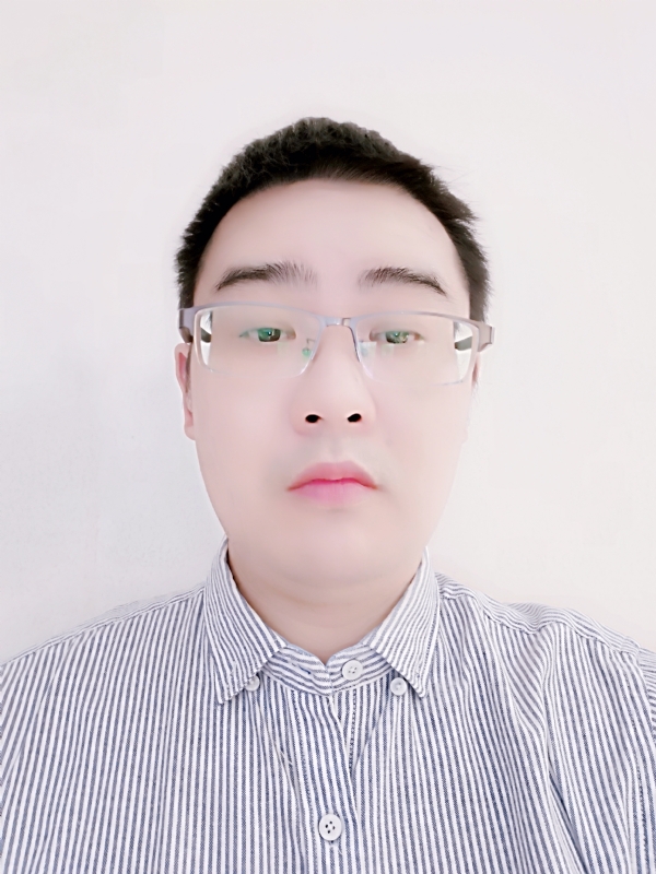 Simon的第一张照片--淮安相亲服务中心