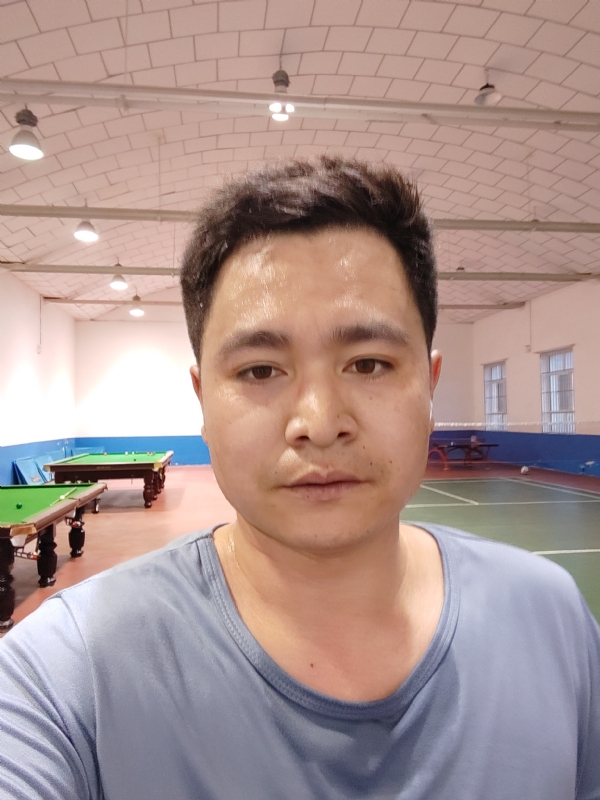 苏先生的第二张照片--淮安相亲服务中心