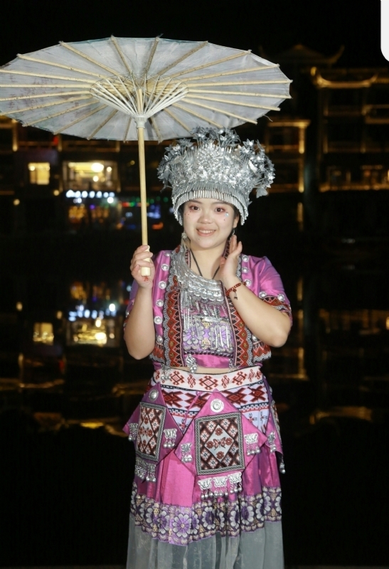 敏兮小沫的第一张照片--淮安相亲服务中心