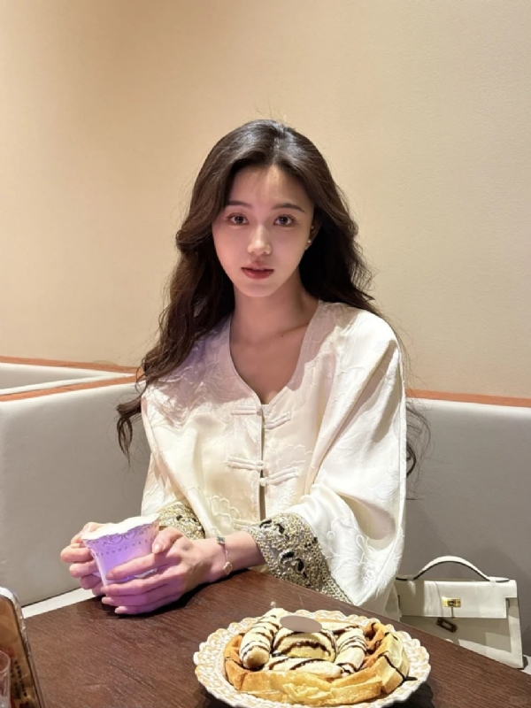 Anna的第一张照片--淮安相亲服务中心