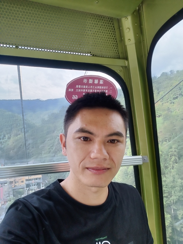 小鱼的第一张照片--淮安相亲服务中心