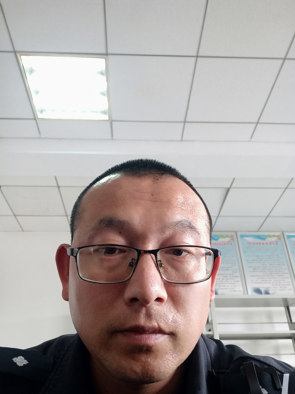 布鲁斯贺的第三张照片--淮安相亲服务中心