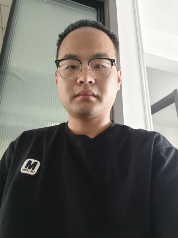 金峰的第一张照片--淮安相亲服务中心