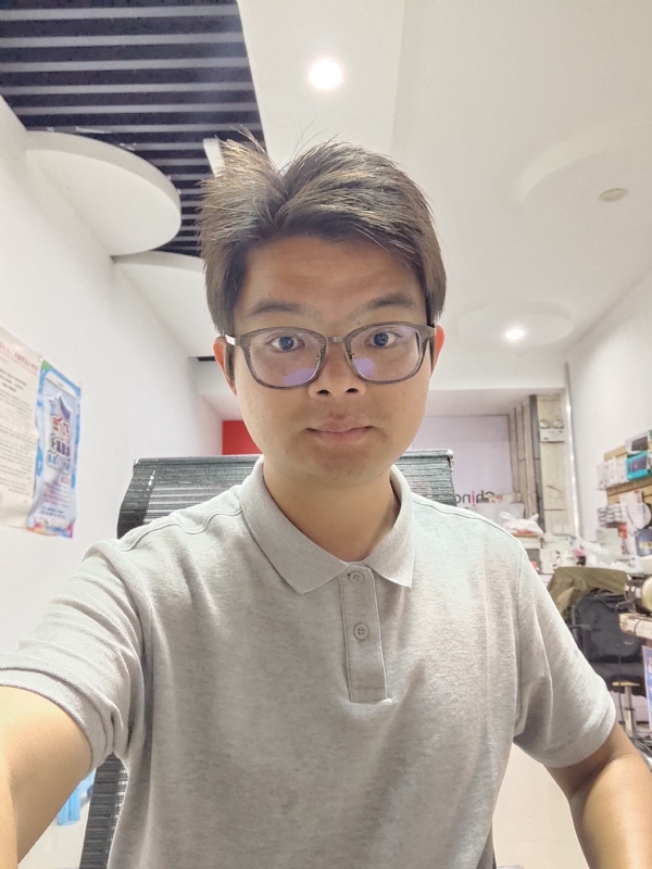 华兴通讯的第一张照片--淮安相亲服务中心