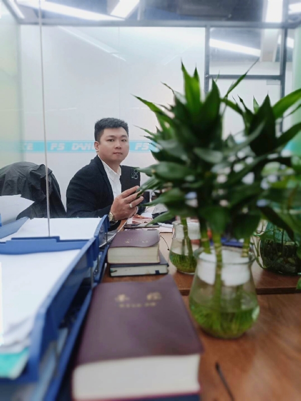 杨某人的第一张照片--淮安相亲服务中心