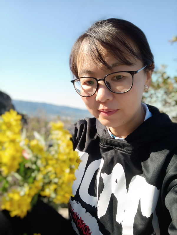 丽丽的第一张照片--淮安相亲服务中心