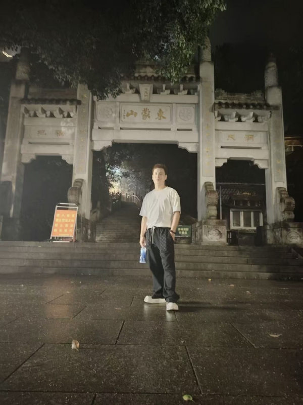 慕晨的第一张照片--淮安相亲服务中心